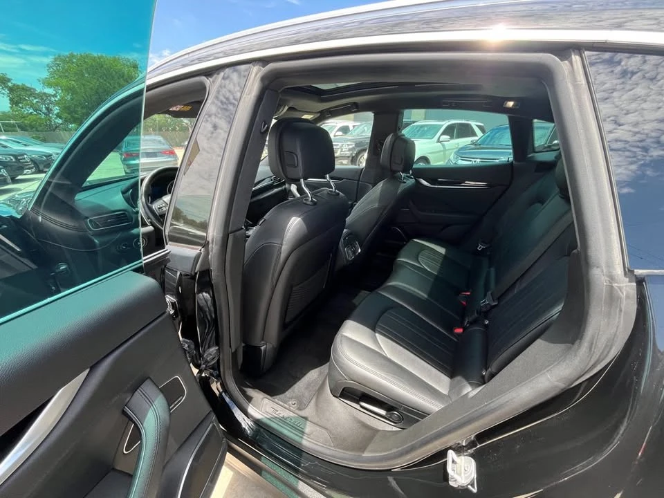 2019 Maserati Levante - Image 12 of 20