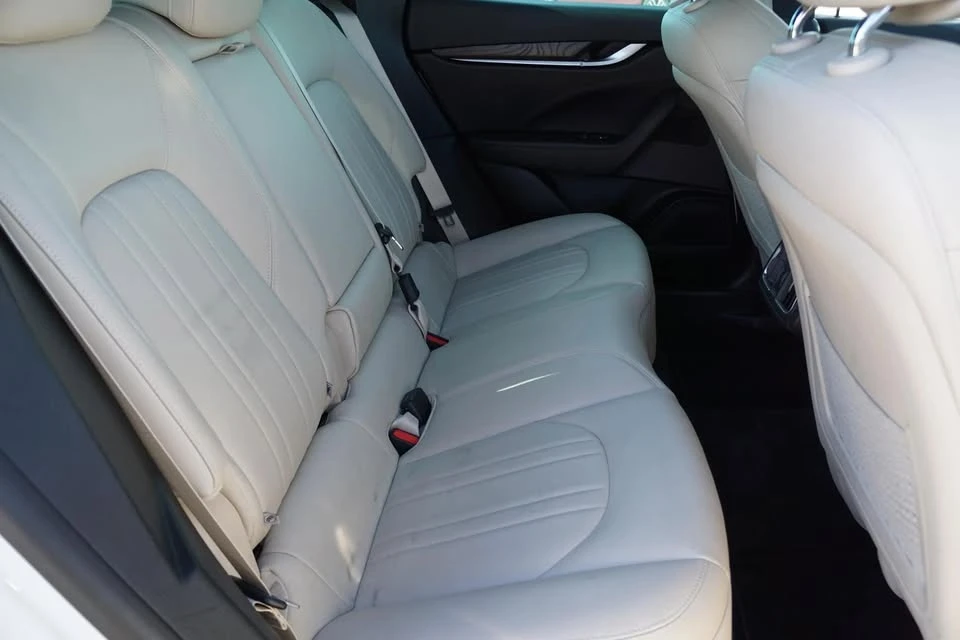 2019 Maserati Levante - Image 8 of 12