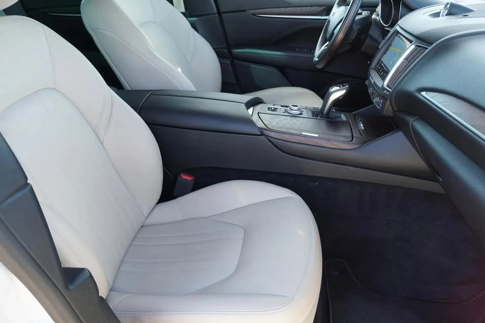 2019 Maserati Levante - Image 9 of 12