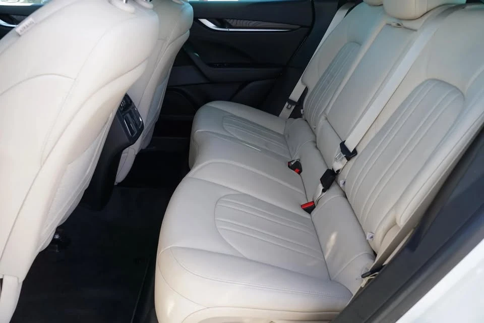 2019 Maserati Levante - Image 7 of 12