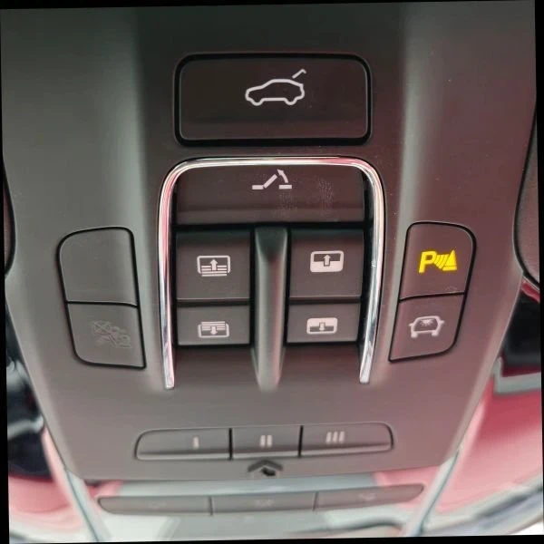 2019 Maserati Levante - Image 19 of 20