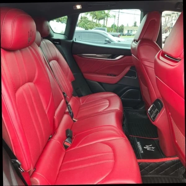 2019 Maserati Levante - Image 17 of 20