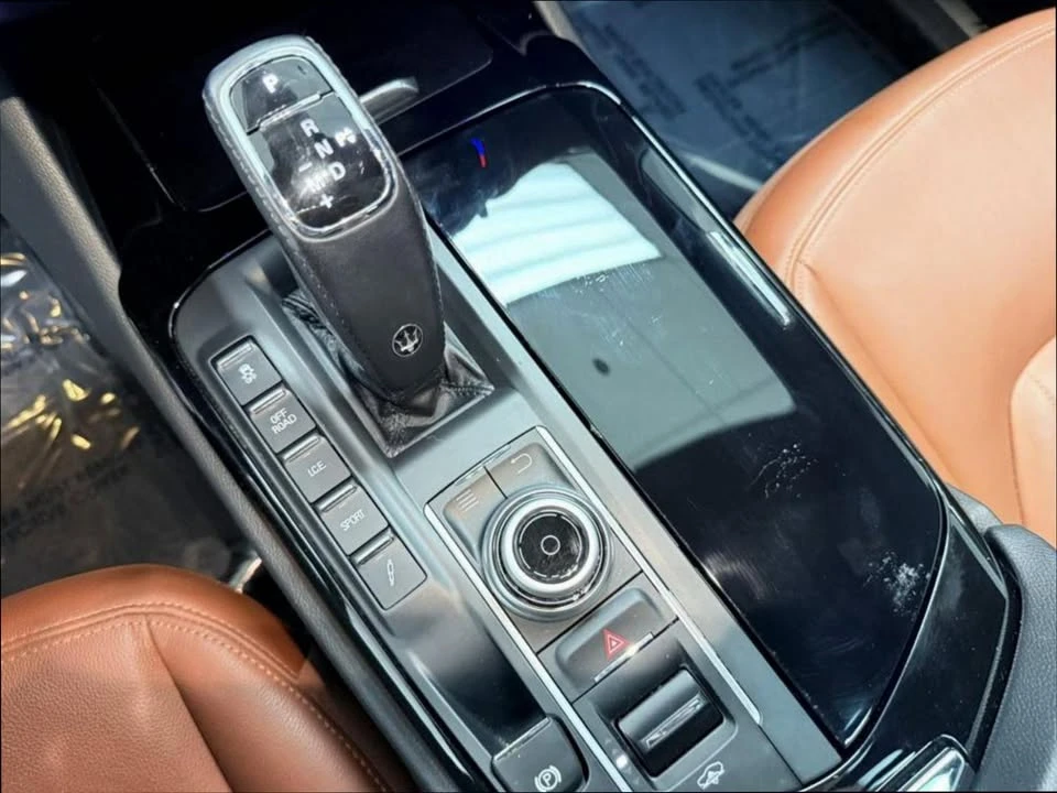2019 Maserati Levante - Image 12 of 20