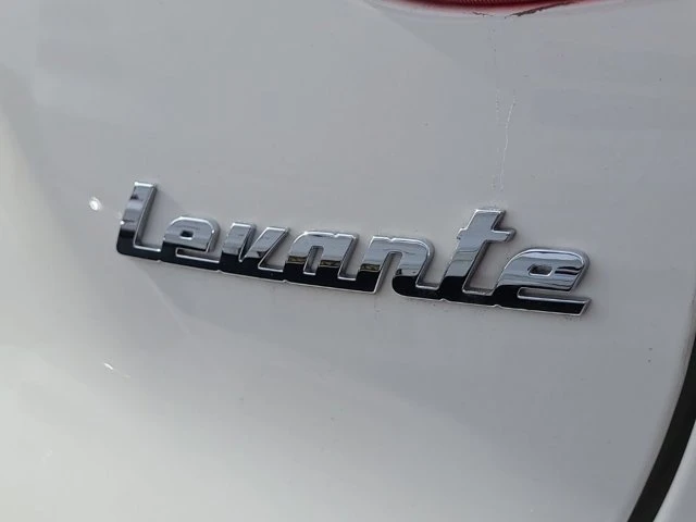 2019 Maserati Levante - Image 7 of 8