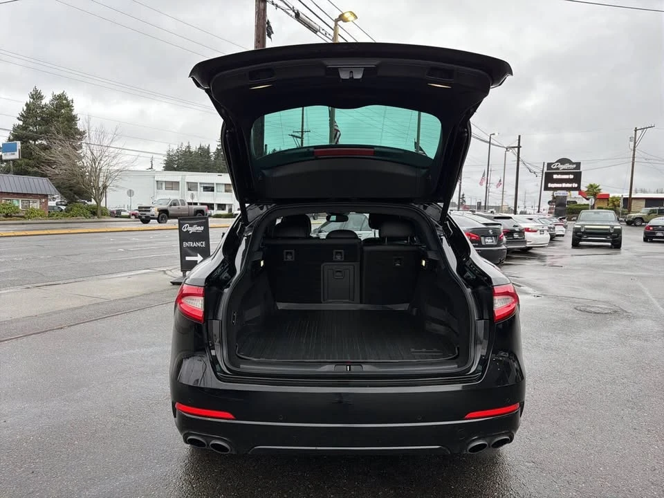 2019 Maserati Levante - Image 8 of 20