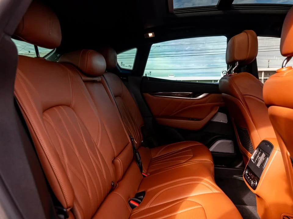 2019 Maserati Levante - Image 15 of 20