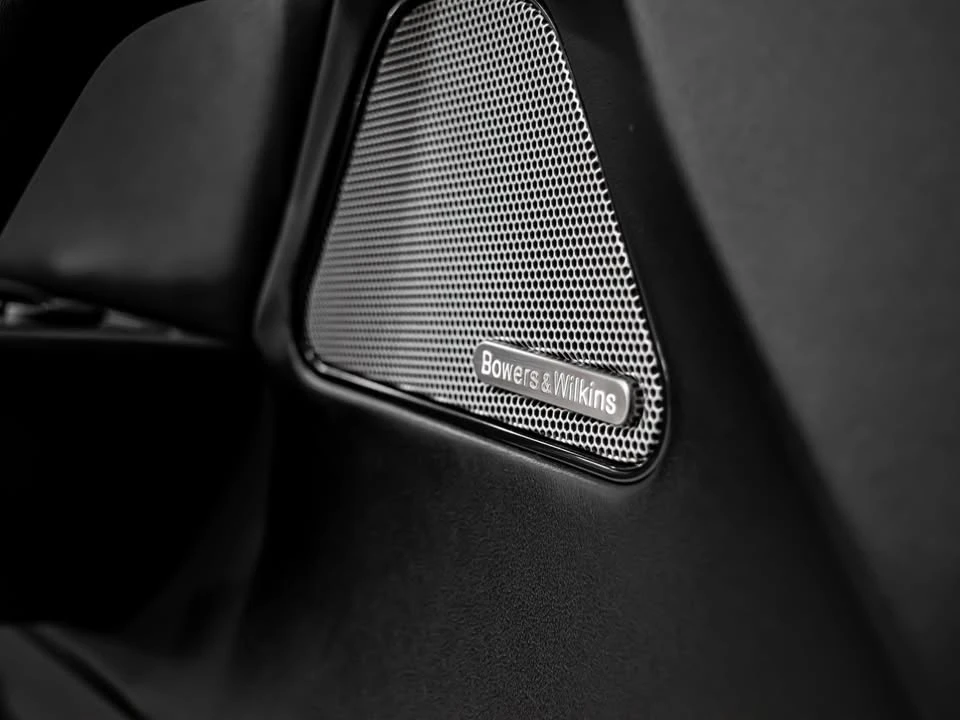 2019 Maserati Levante - Image 9 of 15