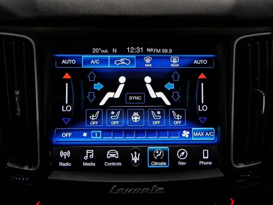 2019 Maserati Levante - Image 17 of 20