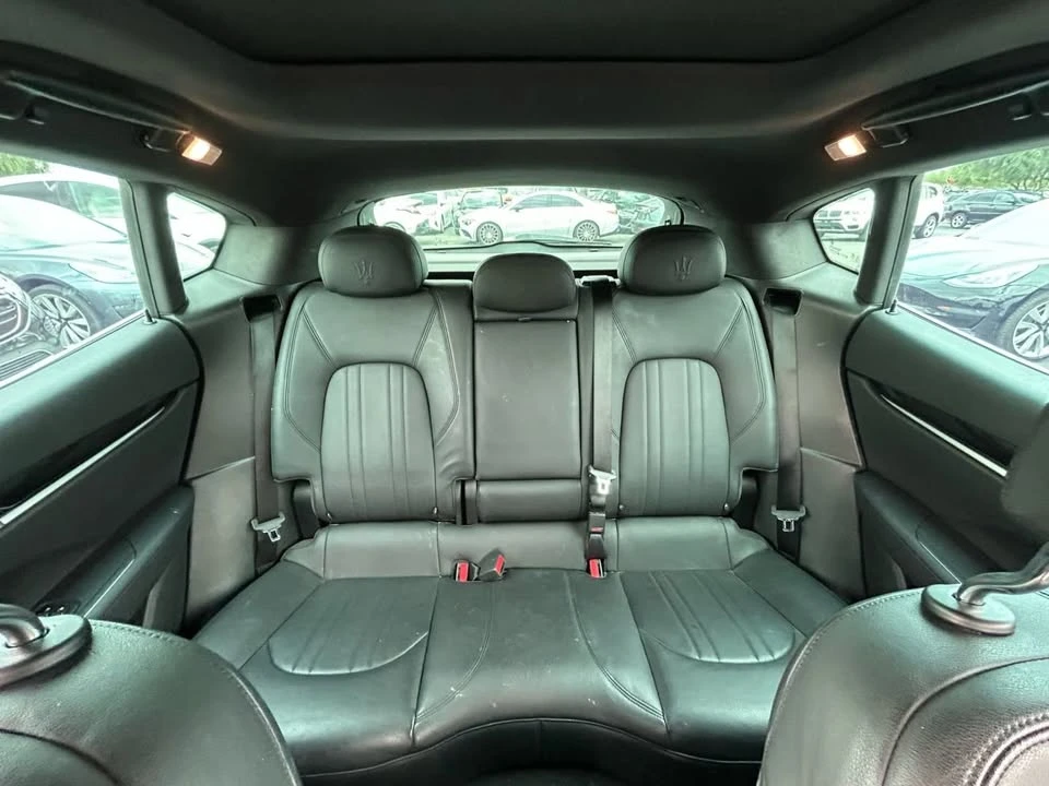 2019 Maserati Levante - Image 15 of 19