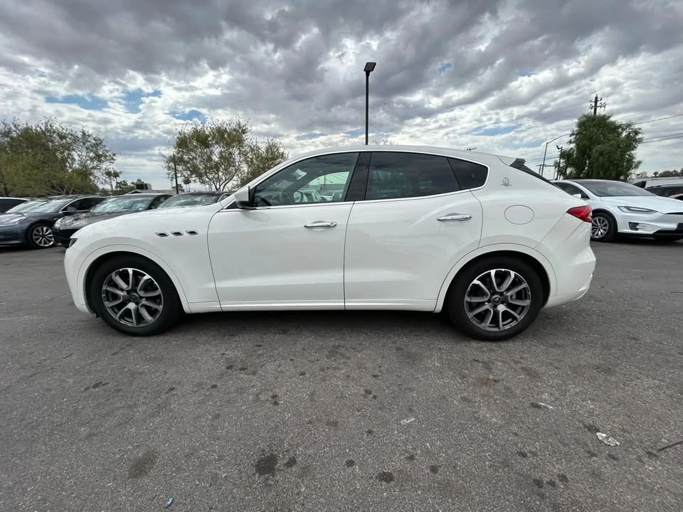 2019 Maserati Levante - Image 4 of 19