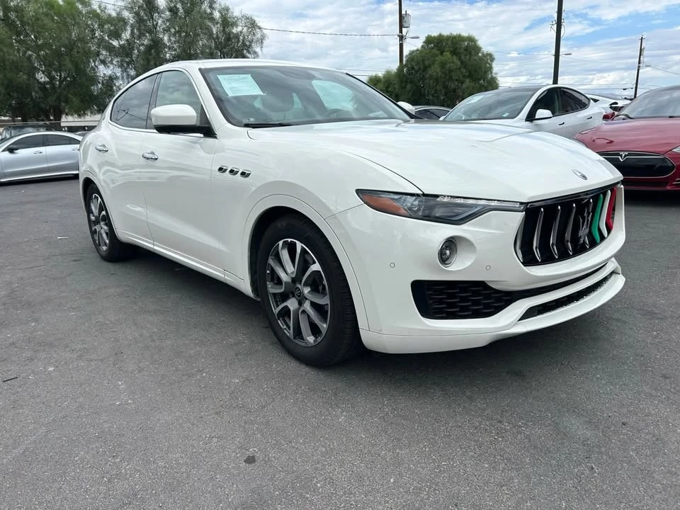 2019 Maserati Levante - Image 2 of 19