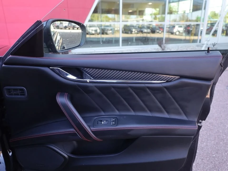 2019 Maserati Quattroporte 6th Gen - Image 16 of 19