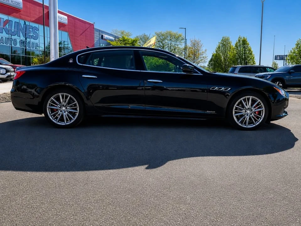 2019 Maserati Quattroporte 6th Gen - Image 11 of 19