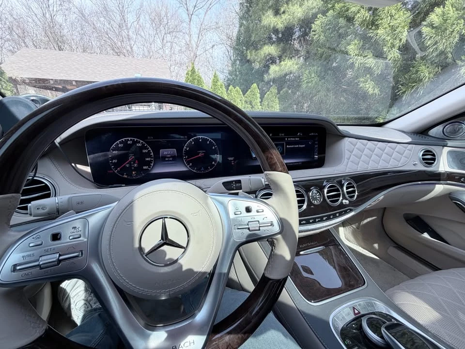 2019 Maybach - Image 11 of 17