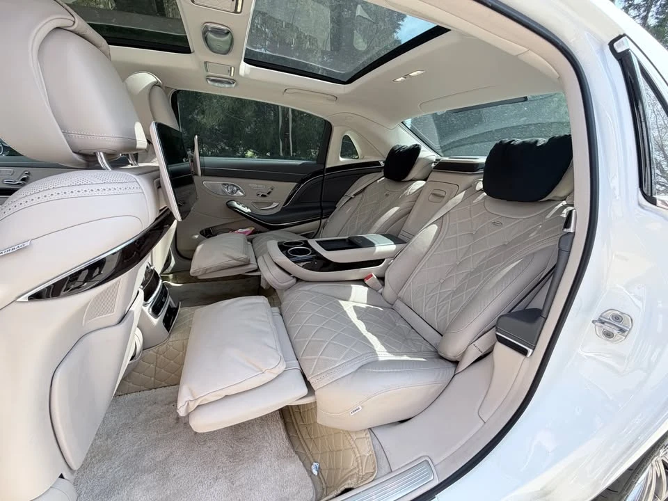 2019 Maybach - Image 9 of 17