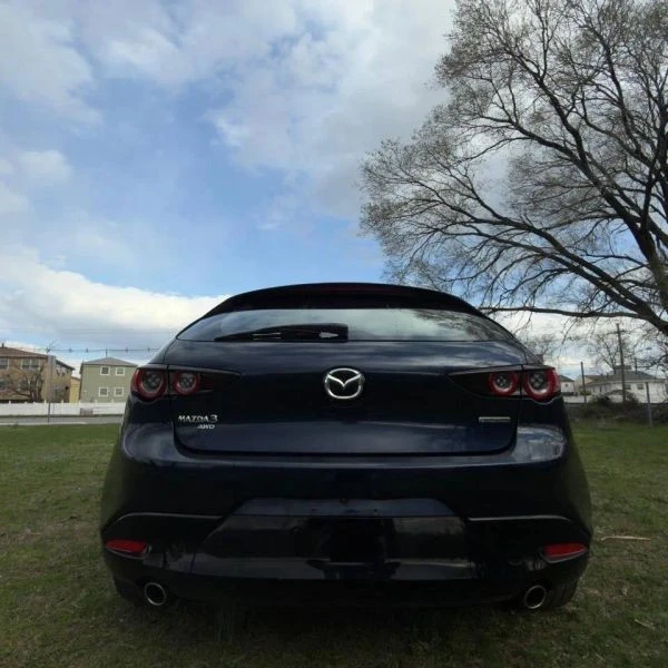 2019 Mazda Mazda 3 4th Gen - Image 8 of 12