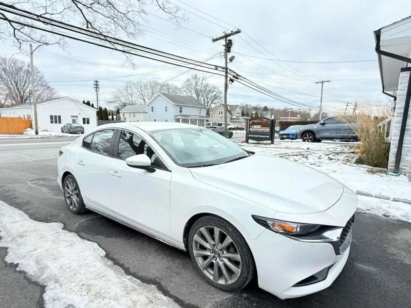 2019 Mazda Mazda 3 4th Gen - Image 3 of 12
