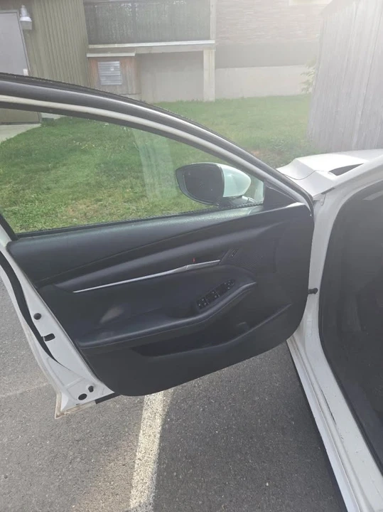 2019 Mazda Mazda 3 4th Gen - Image 11 of 20
