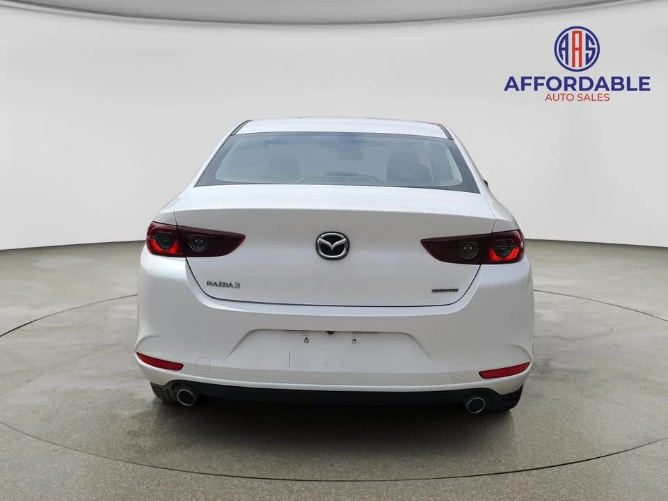 2019 Mazda Mazda 3 4th Gen - Image 4 of 18