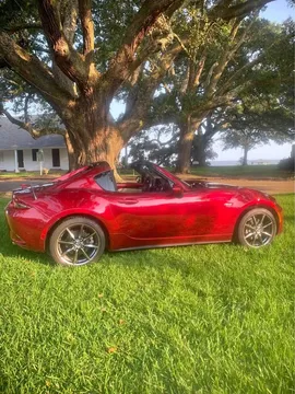 2019 Mazda MX-5 Miata RF Grand Touring Convertible 2D