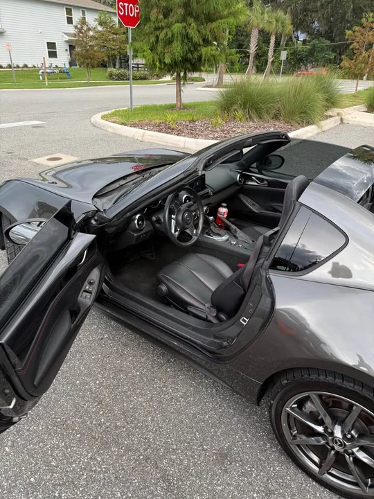 2019 Mazda ND MX-5 Miata - Image 17 of 18
