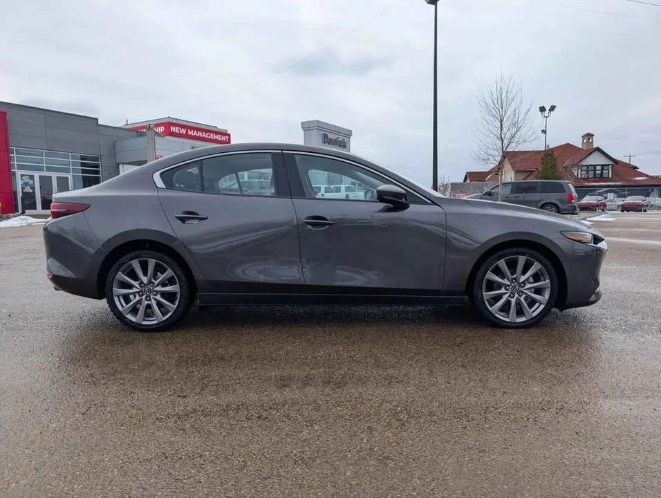 2019 Mazda Mazda 3 4th Gen - Image 5 of 16