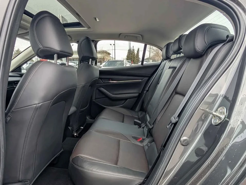 2019 Mazda Mazda 3 4th Gen - Image 10 of 16