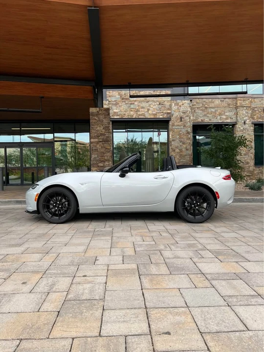 2019 Mazda ND MX-5 Miata - Image 2 of 10