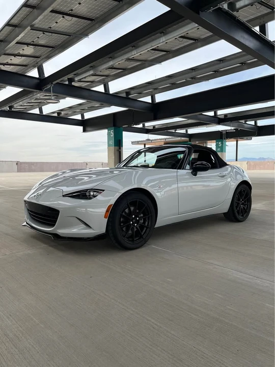 2019 Mazda ND MX-5 Miata - Image 9 of 10