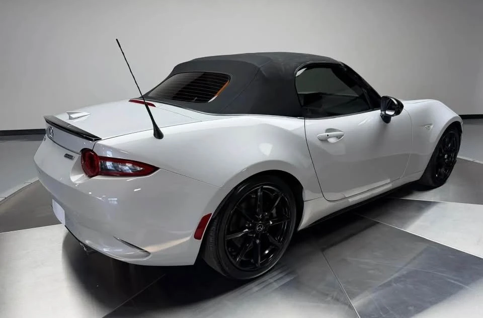 2019 Mazda ND MX-5 Miata - Image 8 of 9