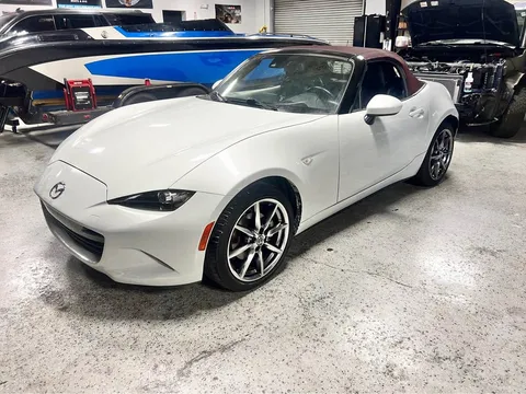 2019 Mazda MX-5 Convertible 2D