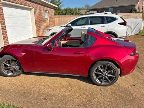2019 Mazda MX-5 Convertible 2D