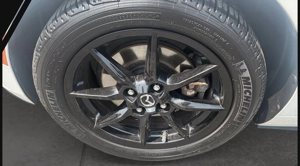 2019 Mazda ND MX-5 Miata - Image 17 of 20