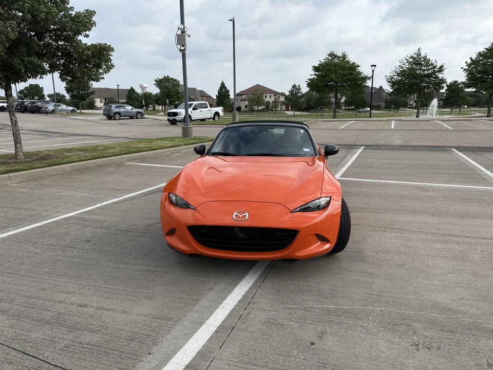 2019 Mazda ND MX-5 Miata - Image 2 of 31