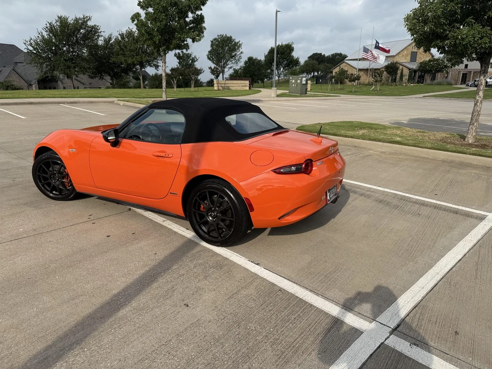 2019 Mazda ND MX-5 Miata - Image 5 of 31