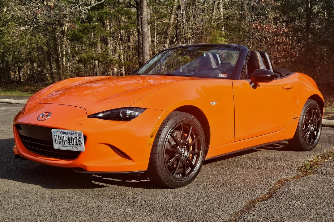 2019 Mazda ND MX-5 Miata - Image 17 of 31