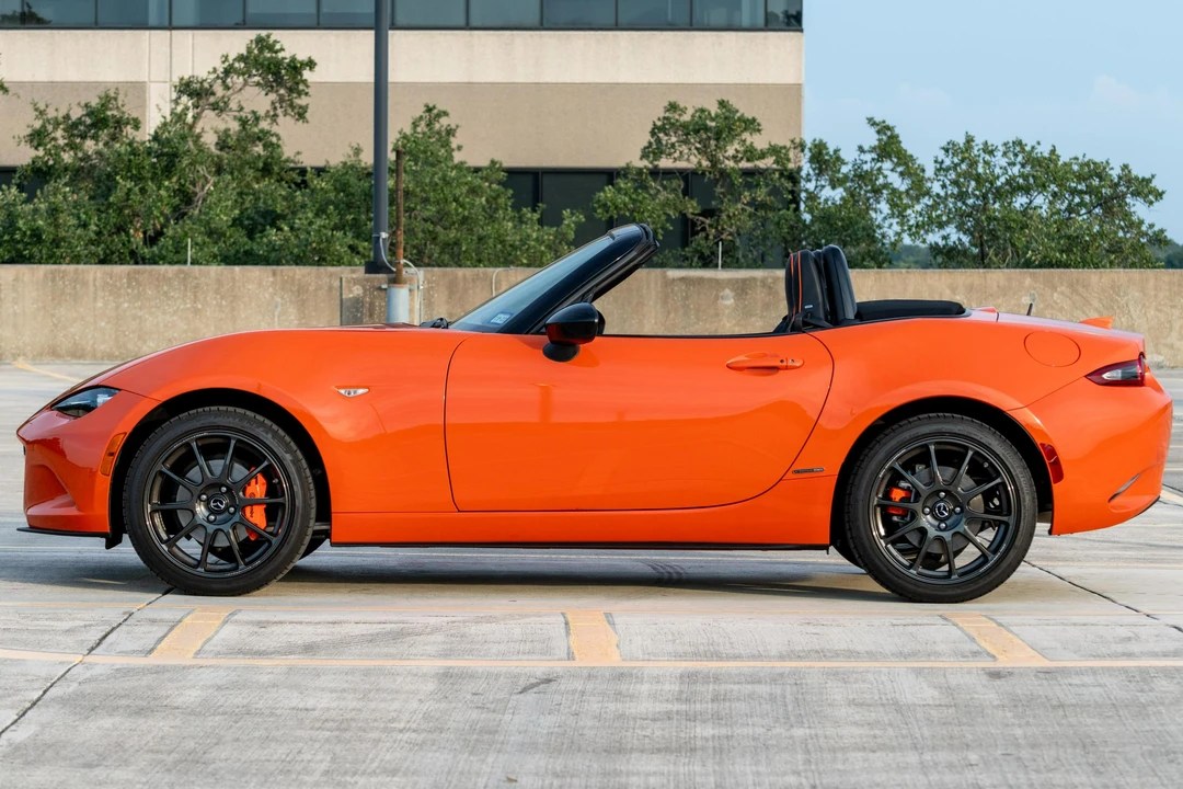 2019 Mazda ND MX-5 Miata - Image 7 of 31