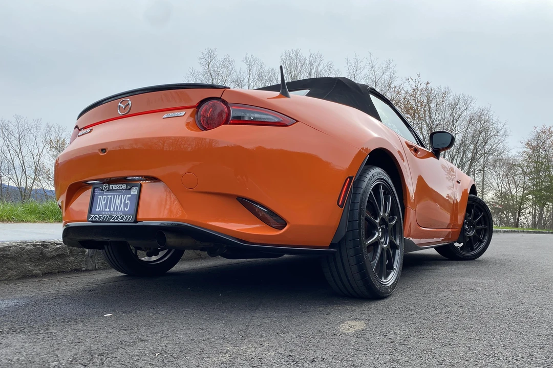 2019 Mazda ND MX-5 Miata - Image 14 of 18