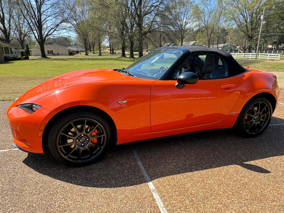 2019 Mazda ND MX-5 Miata - Image 17 of 31