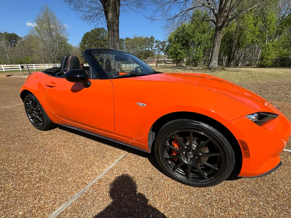2019 Mazda ND MX-5 Miata - Image 14 of 31