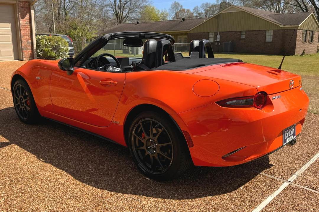 2019 Mazda ND MX-5 Miata - Image 4 of 31