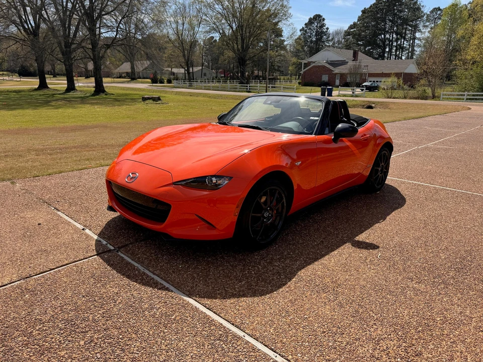 2019 Mazda ND MX-5 Miata - Image 7 of 31