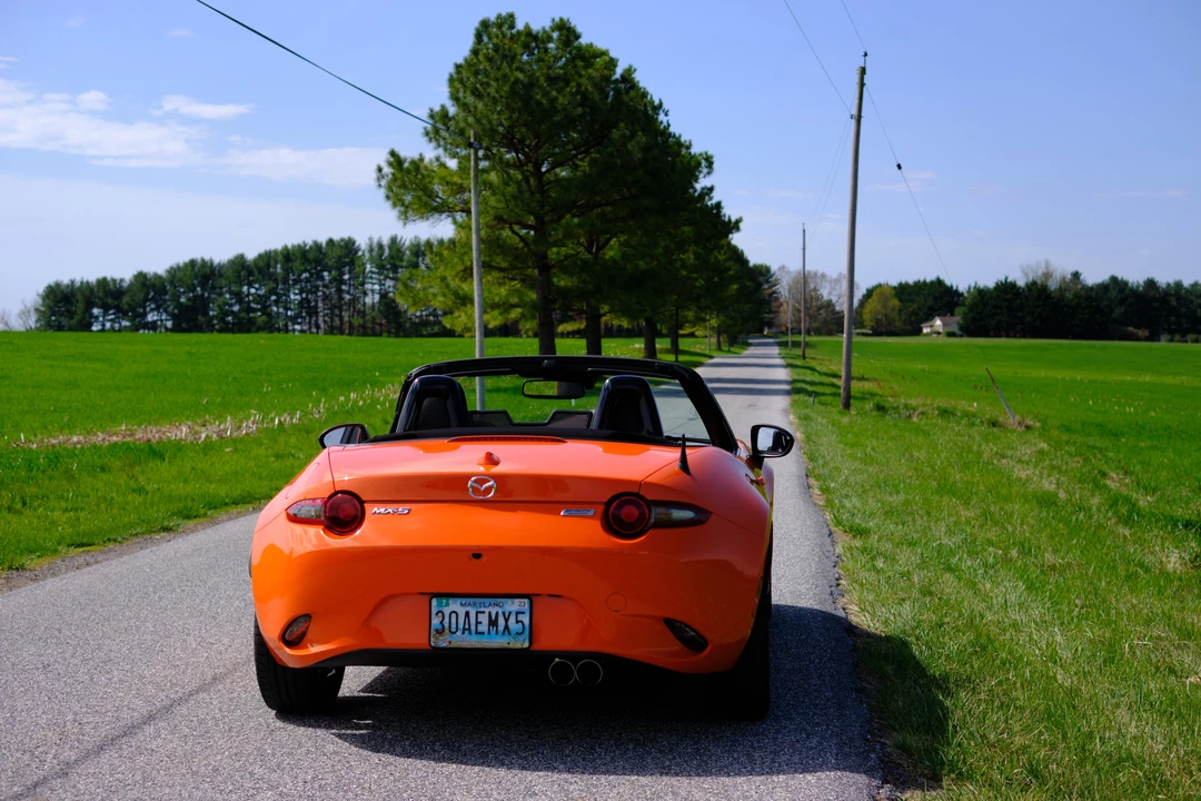 2019 Mazda ND MX-5 Miata - Image 16 of 31