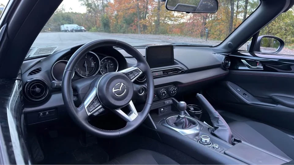 2019 Mazda ND MX-5 Miata - Image 8 of 9