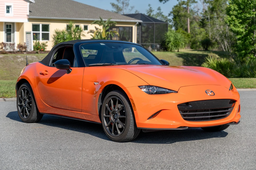 2019 Mazda ND MX-5 Miata - Image 3 of 31
