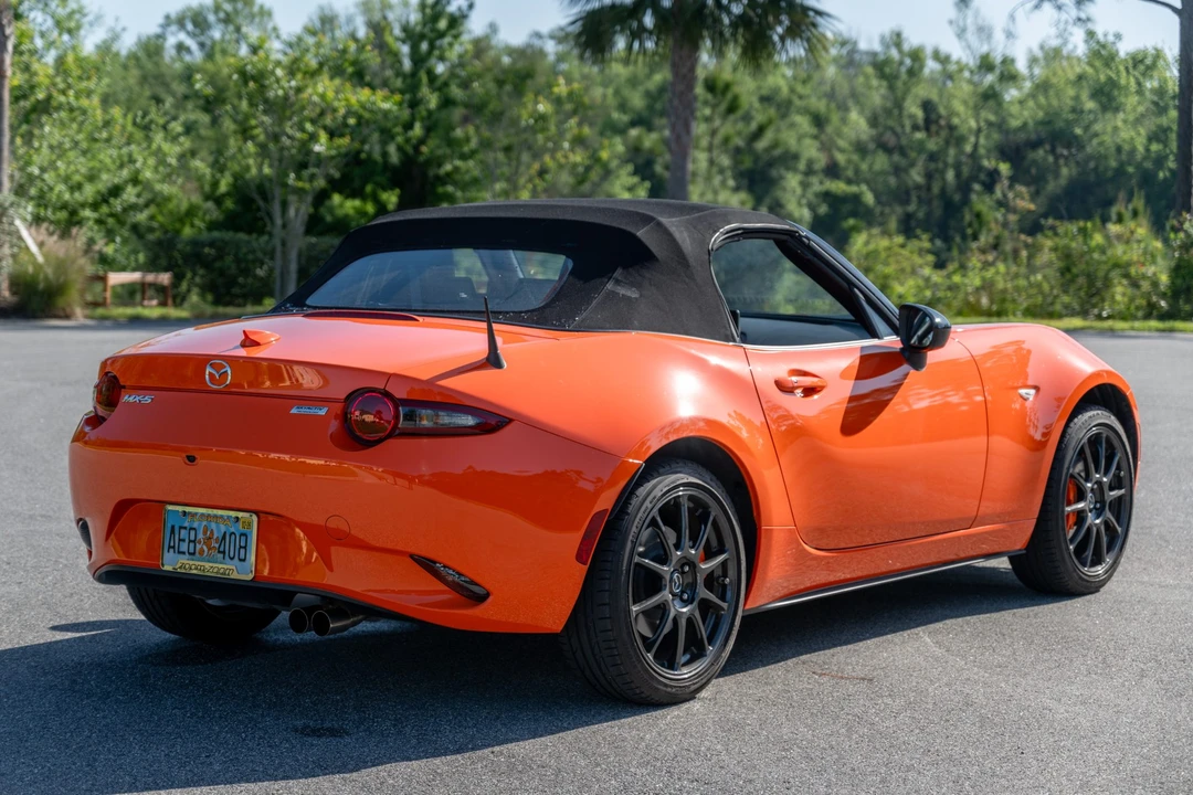 2019 Mazda ND MX-5 Miata - Image 5 of 31