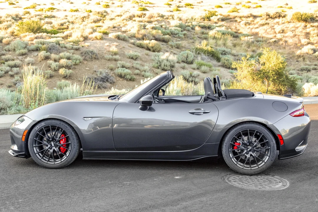 2019 Mazda ND MX-5 Miata - Image 3 of 31