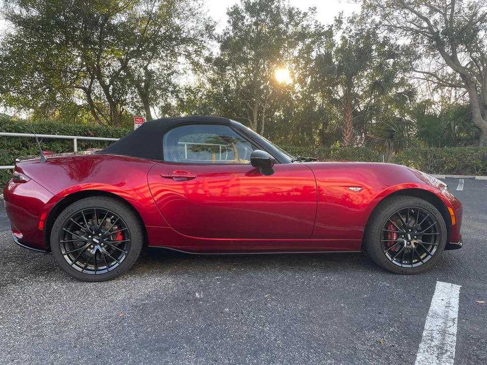 2019 Mazda ND MX-5 Miata - Image 27 of 31