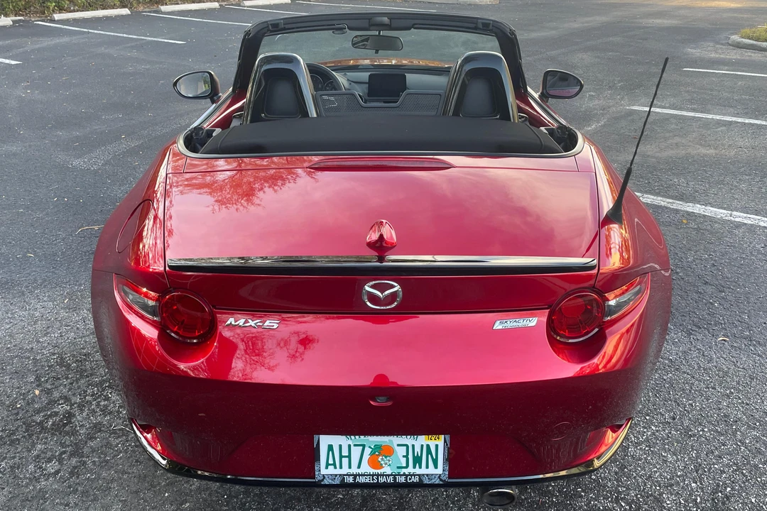2019 Mazda ND MX-5 Miata - Image 5 of 31