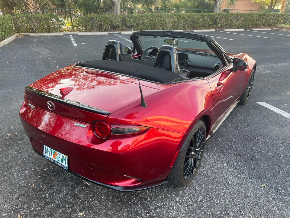 2019 Mazda ND MX-5 Miata - Image 14 of 31